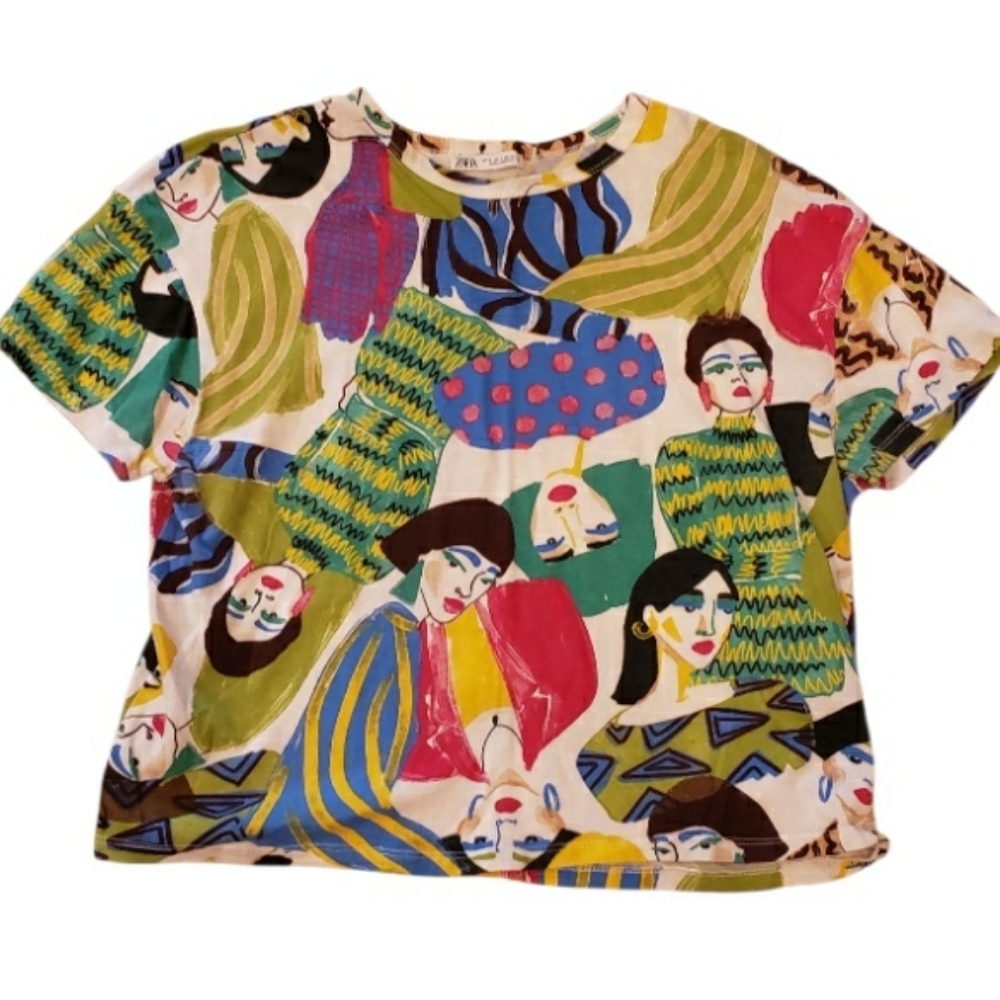 🎉HP🎉Zara Printed Tee Size S 🍍